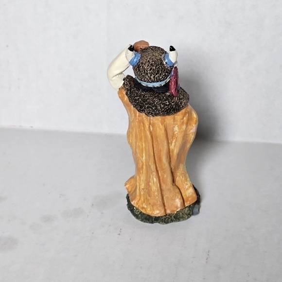 Indian figurine. 5in tall - Picture 2 of 2